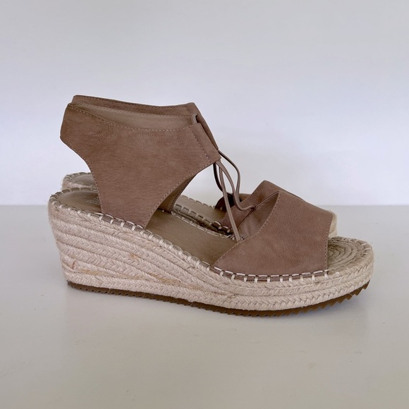 Eileen Fisher Shoes - Eileen Fisher Women's Agnes Espadrille Wedge Sandals in Tan Leather, size 8.5